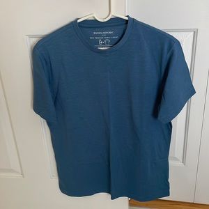 Banana republic (new with tags)